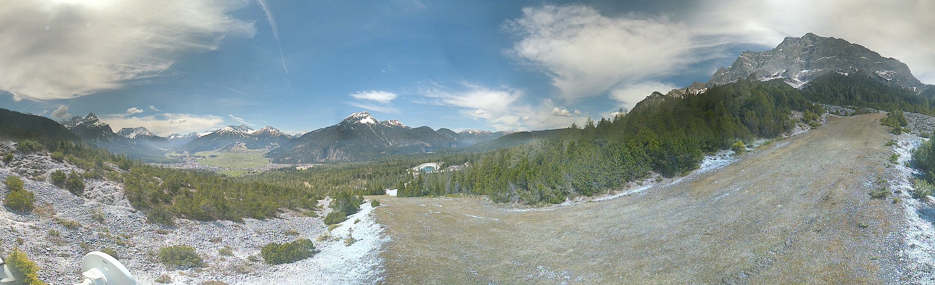 Archiv Foto Webcam Weißlähnabfahrt, Skigebiet Ehrwald