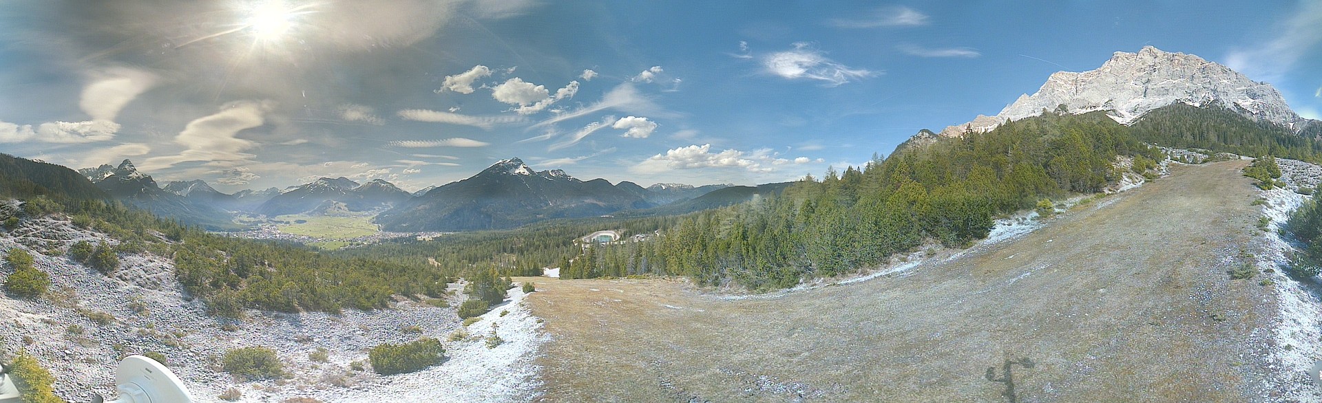 Archiv Foto Webcam Weißlähnabfahrt, Skigebiet Ehrwald