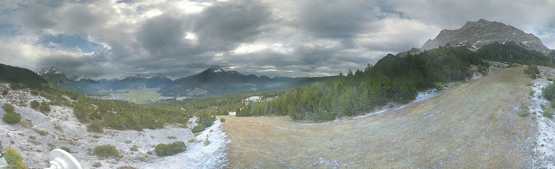 Archiv Foto Webcam Weißlähnabfahrt, Skigebiet Ehrwald