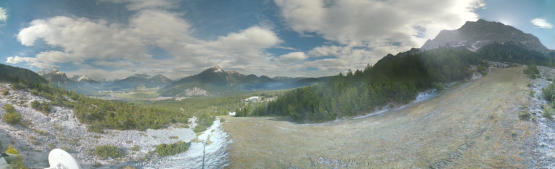 Archiv Foto Webcam Weißlähnabfahrt, Skigebiet Ehrwald