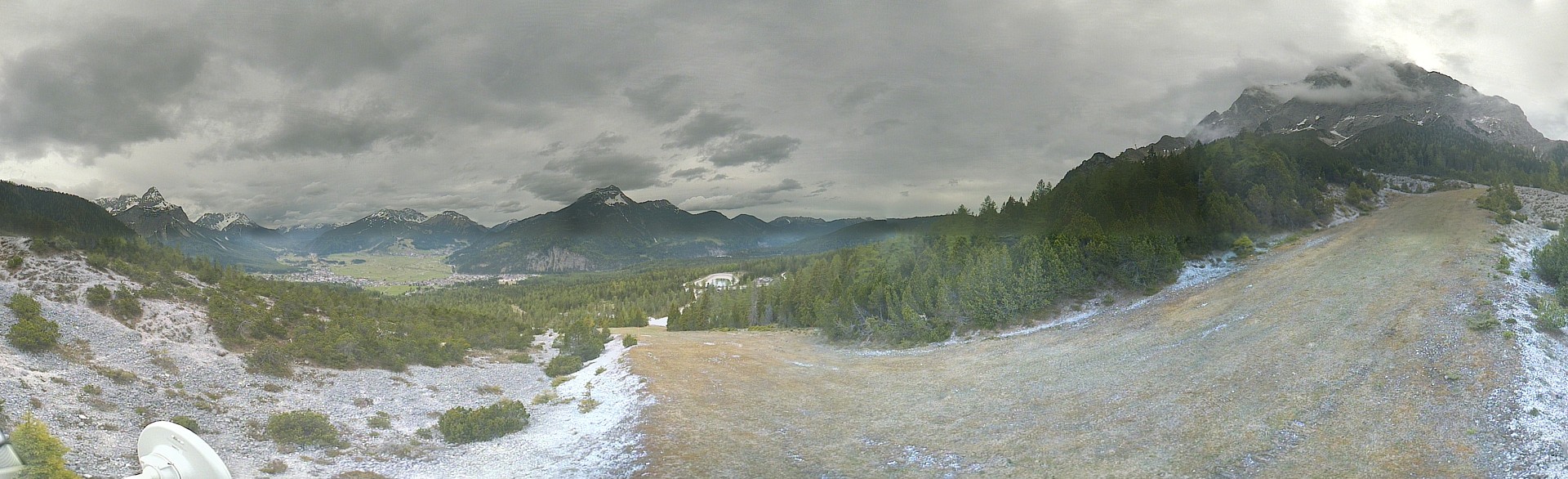 Archiv Foto Webcam Weißlähnabfahrt, Skigebiet Ehrwald