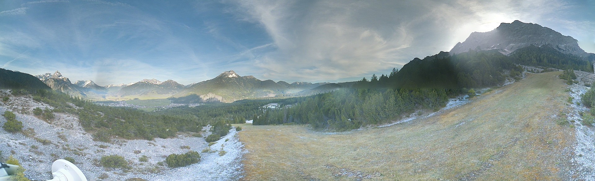 Archiv Foto Webcam Weißlähnabfahrt, Skigebiet Ehrwald