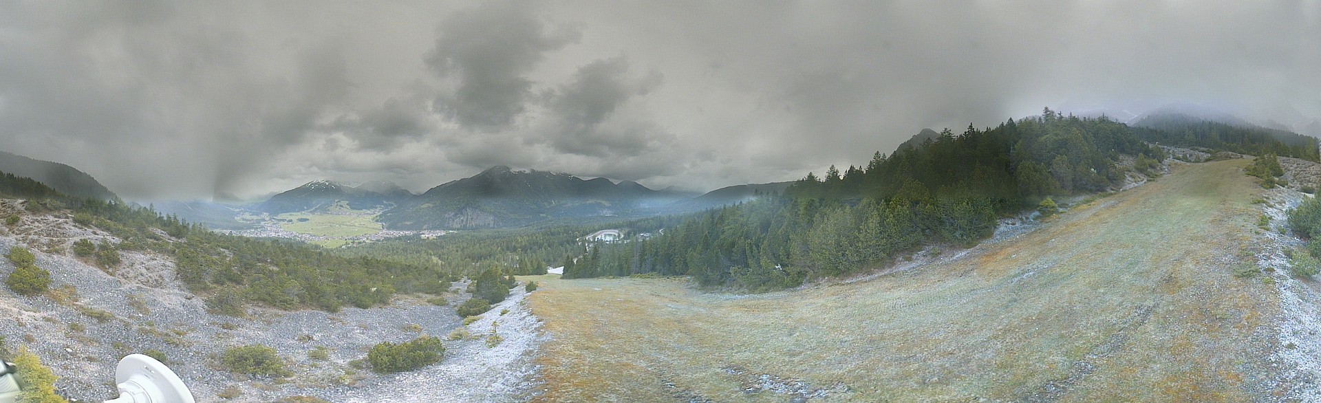 Archiv Foto Webcam Weißlähnabfahrt, Skigebiet Ehrwald