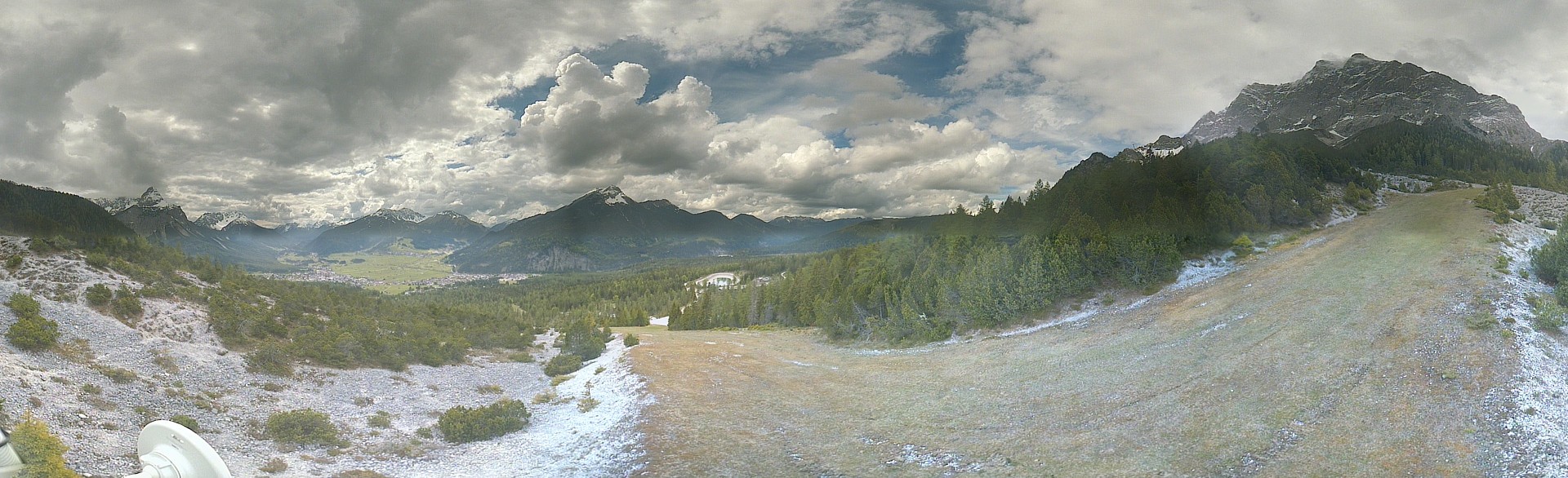 Archiv Foto Webcam Weißlähnabfahrt, Skigebiet Ehrwald