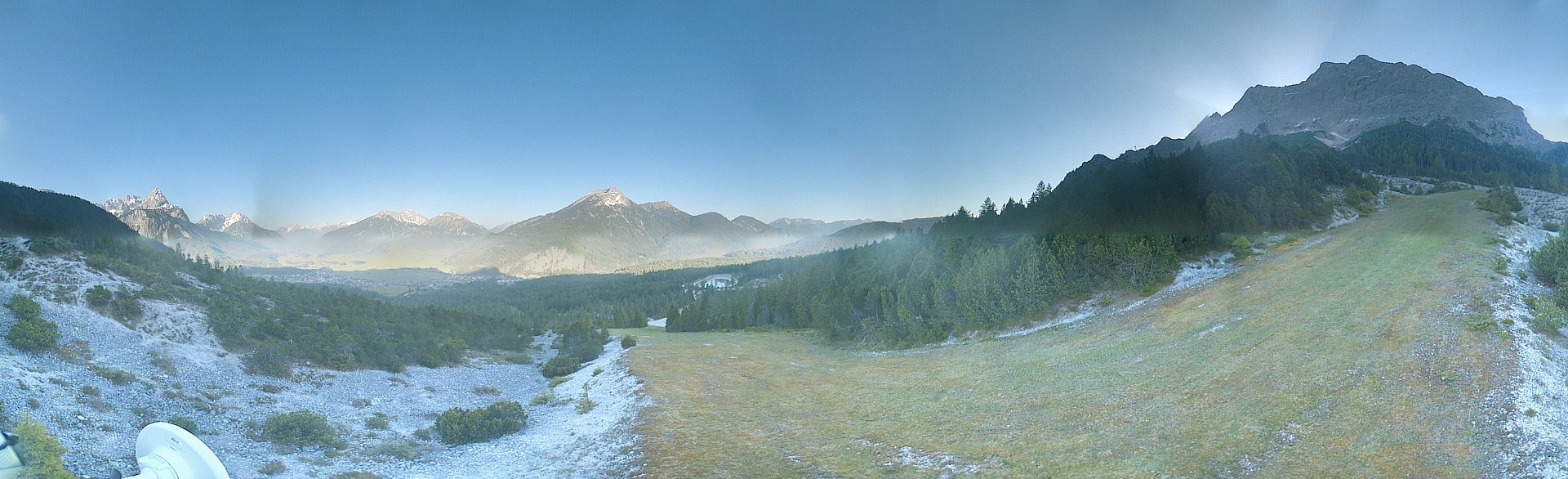 Archiv Foto Webcam Weißlähnabfahrt, Skigebiet Ehrwald