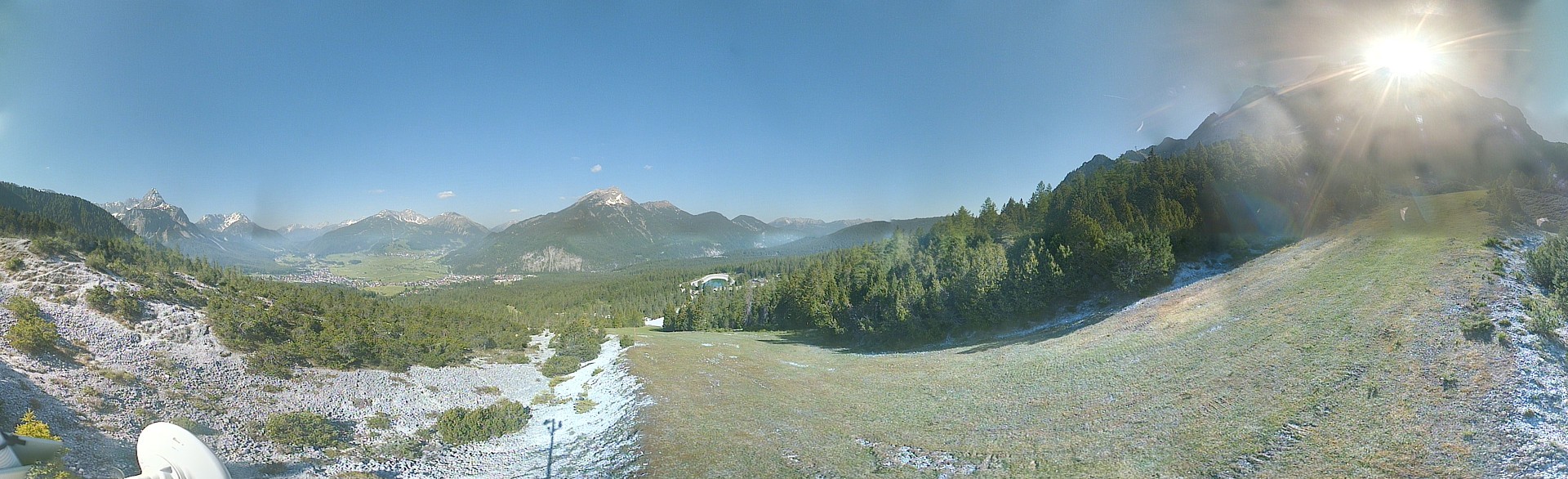 Archiv Foto Webcam Weißlähnabfahrt, Skigebiet Ehrwald