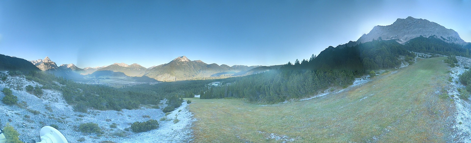Archiv Foto Webcam Weißlähnabfahrt, Skigebiet Ehrwald