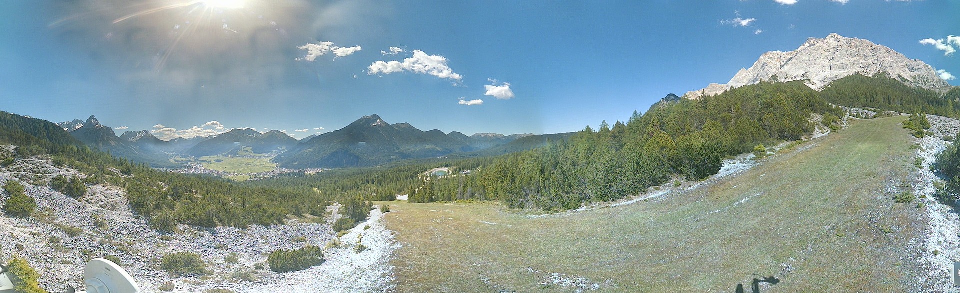 Archiv Foto Webcam Weißlähnabfahrt, Skigebiet Ehrwald