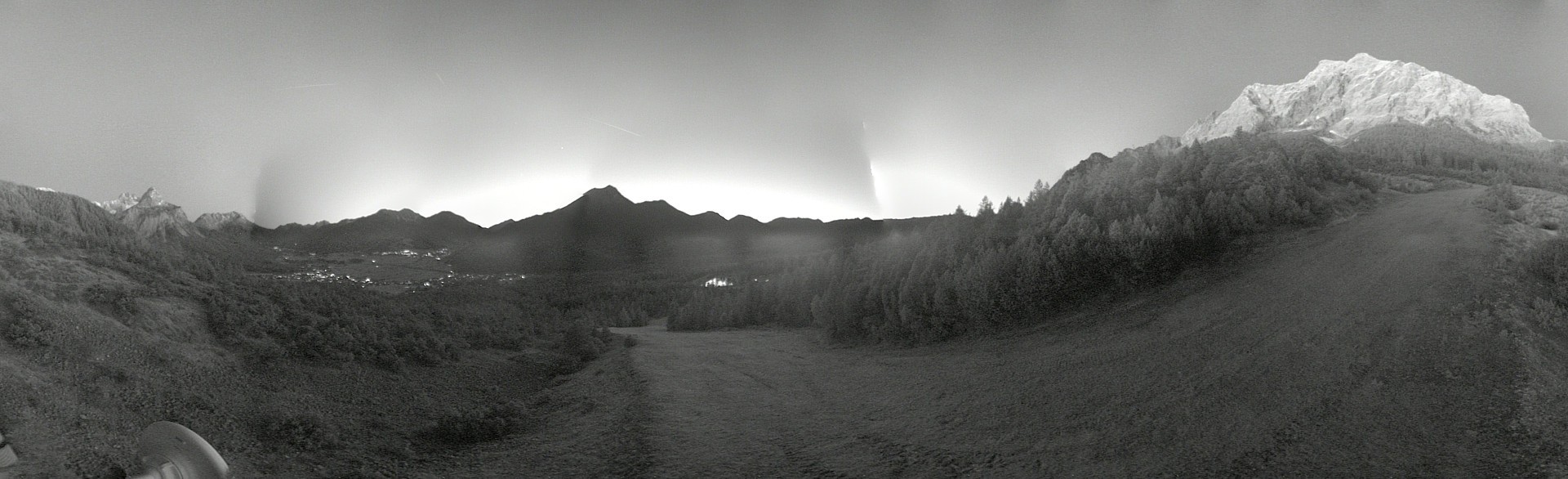 Archiv Foto Webcam Weißlähnabfahrt, Skigebiet Ehrwald
