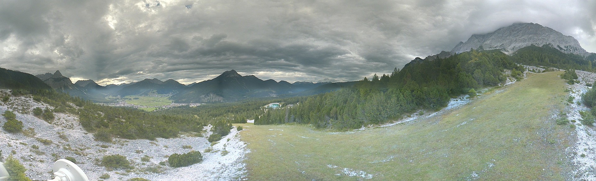 Archiv Foto Webcam Weißlähnabfahrt, Skigebiet Ehrwald