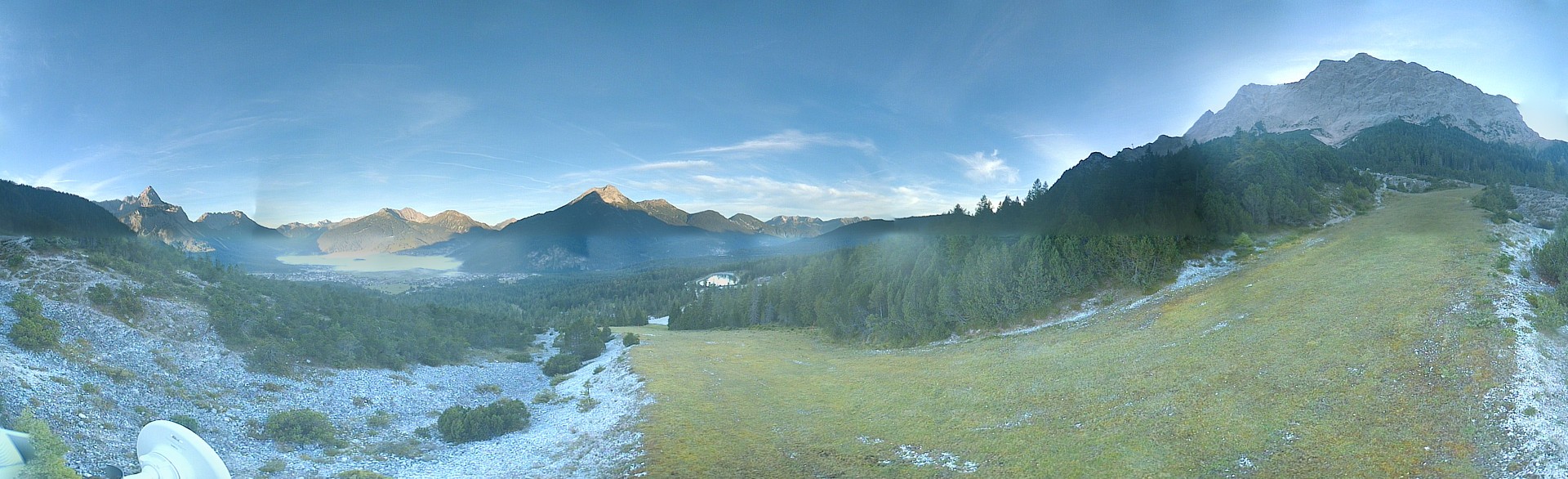 Archiv Foto Webcam Weißlähnabfahrt, Skigebiet Ehrwald