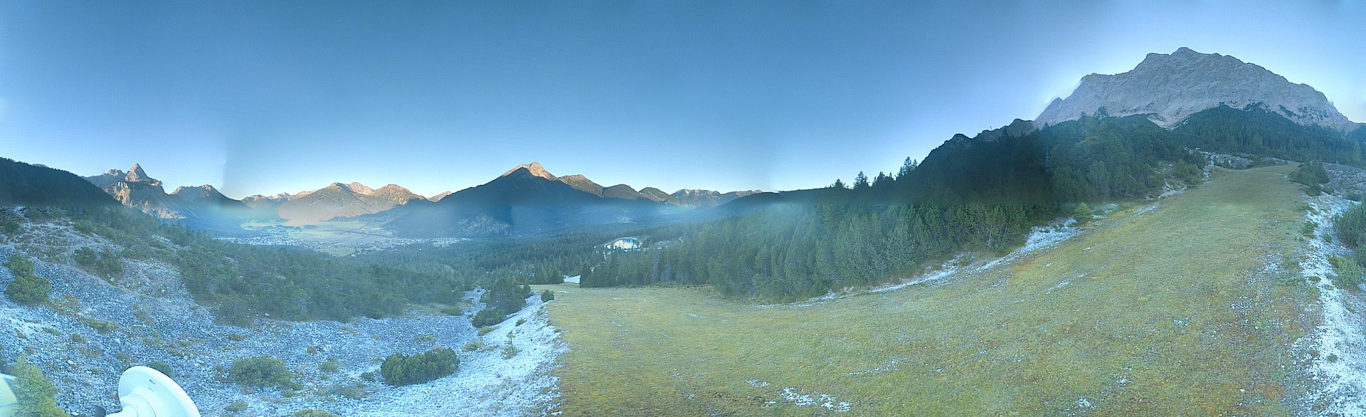 Archiv Foto Webcam Weißlähnabfahrt, Skigebiet Ehrwald
