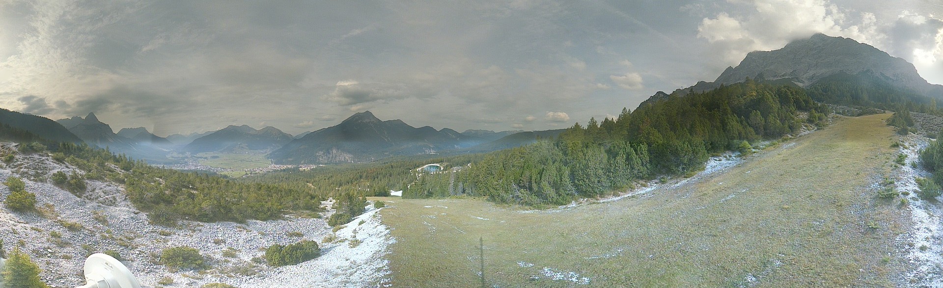Archiv Foto Webcam Weißlähnabfahrt, Skigebiet Ehrwald
