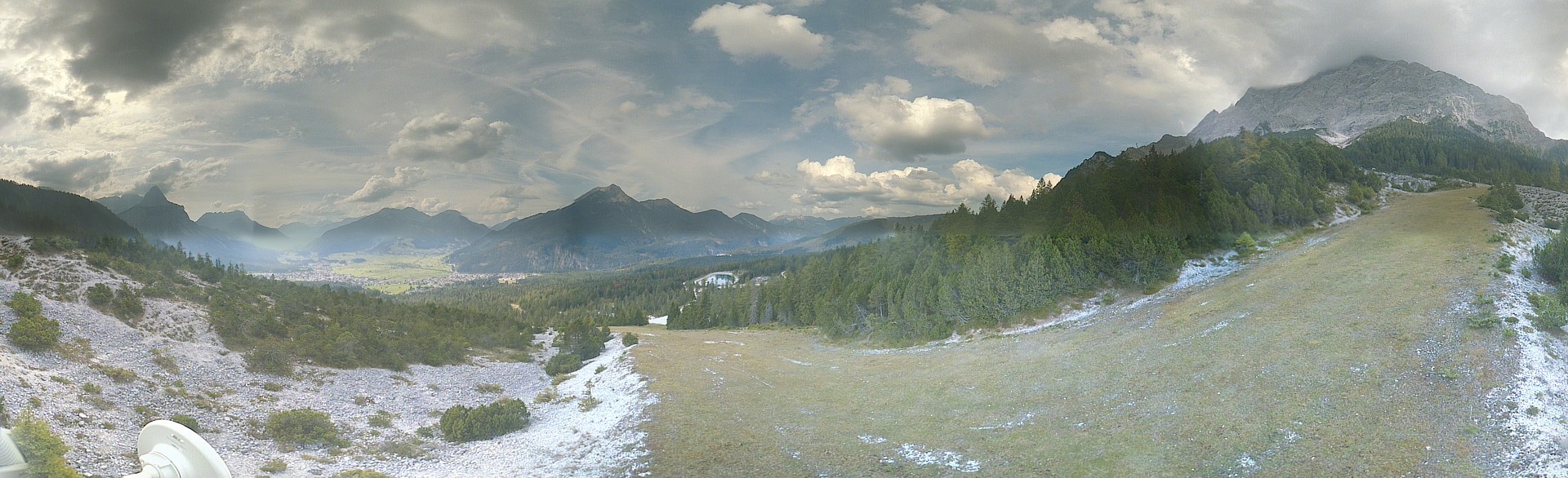 Archiv Foto Webcam Weißlähnabfahrt, Skigebiet Ehrwald