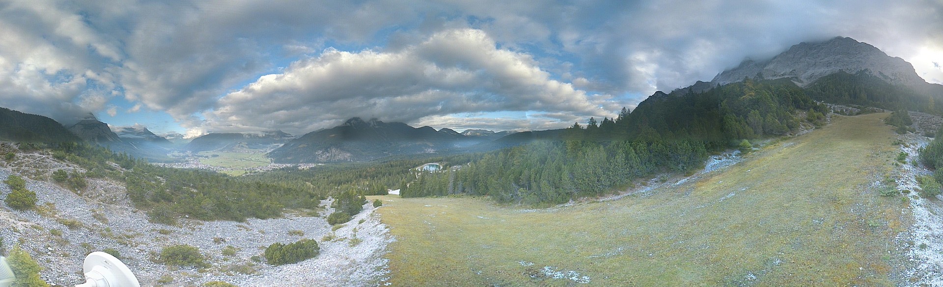 Archiv Foto Webcam Weißlähnabfahrt, Skigebiet Ehrwald
