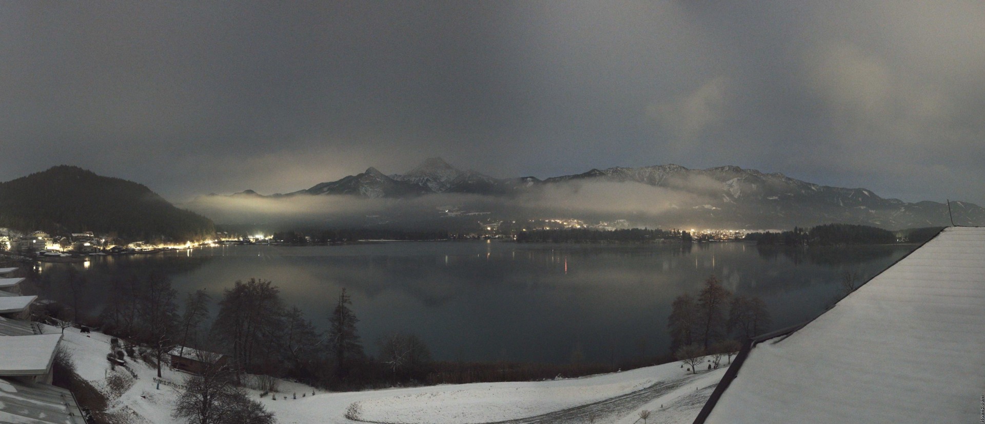 Archived image Webcam Faaker See lake, view direction south