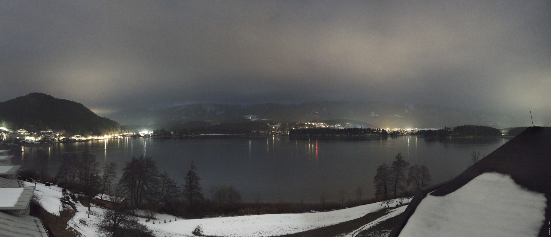 Archiv Foto Webcam Faaker See, Blickrichtung Süden