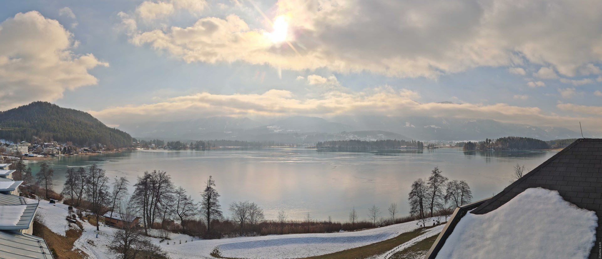 Archiv Foto Webcam Faaker See, Blickrichtung Süden