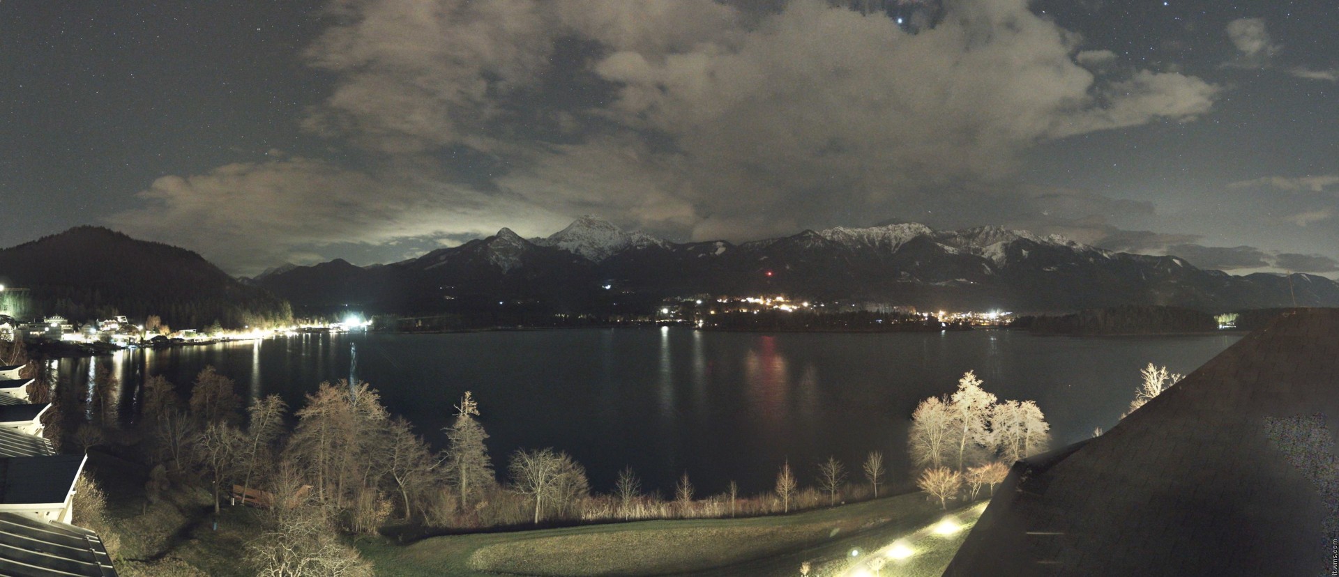 Archiv Foto Webcam Faaker See, Blickrichtung Süden