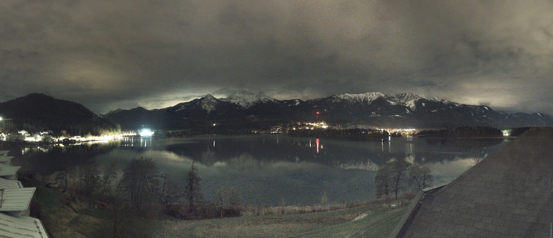 Archiv Foto Webcam Faaker See, Blickrichtung Süden