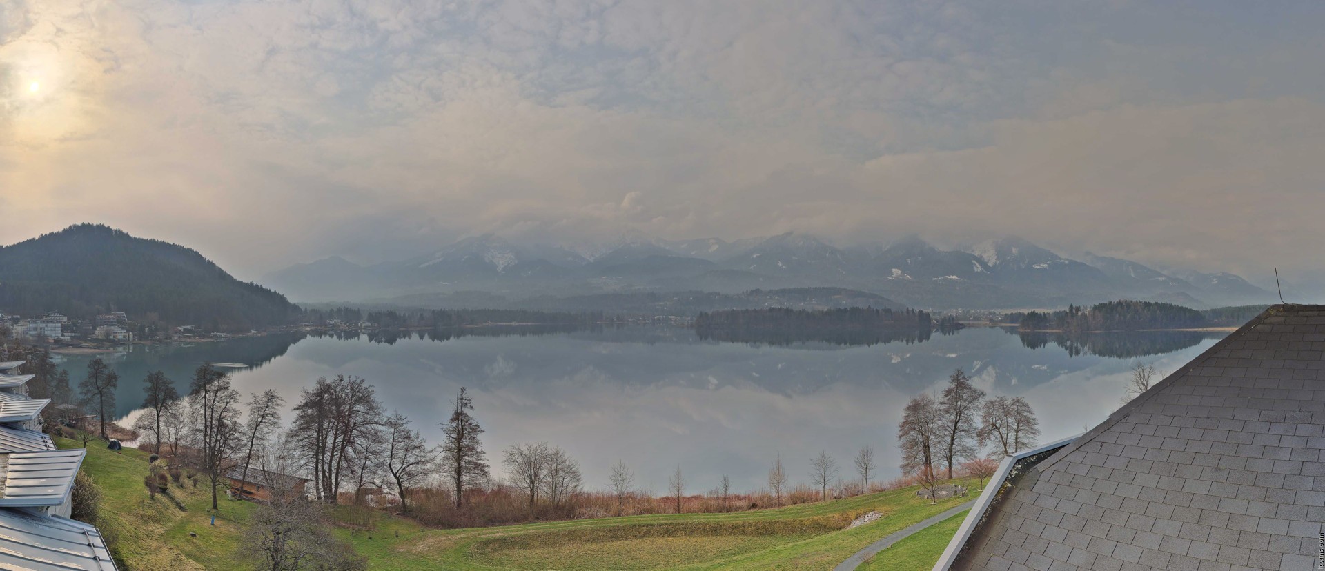 Archiv Foto Webcam Faaker See, Blickrichtung Süden