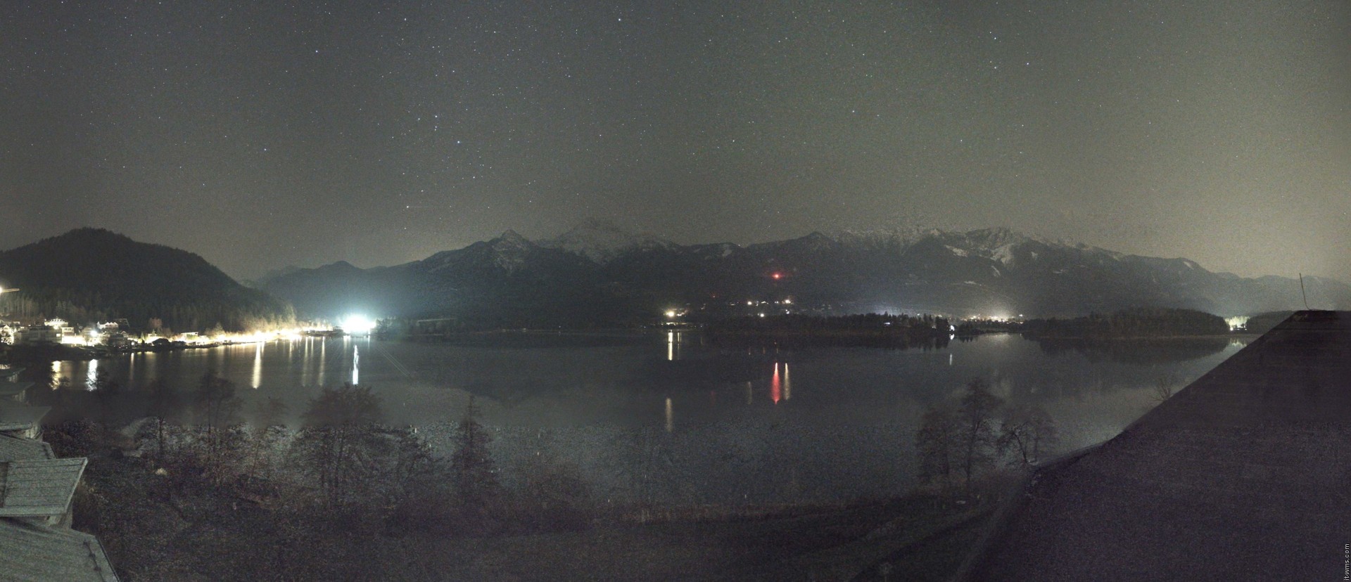 Archiv Foto Webcam Faaker See, Blickrichtung Süden