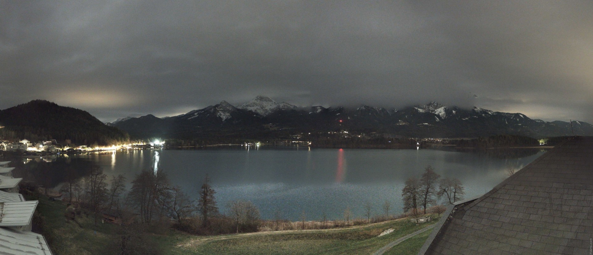 Archiv Foto Webcam Faaker See, Blickrichtung Süden