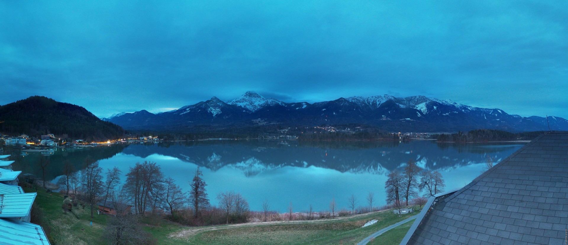 Archiv Foto Webcam Faaker See, Blickrichtung Süden