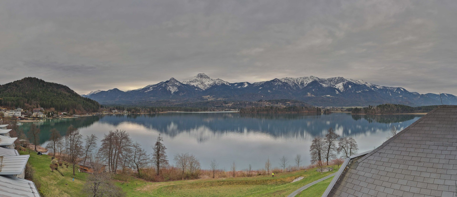 Archiv Foto Webcam Faaker See, Blickrichtung Süden