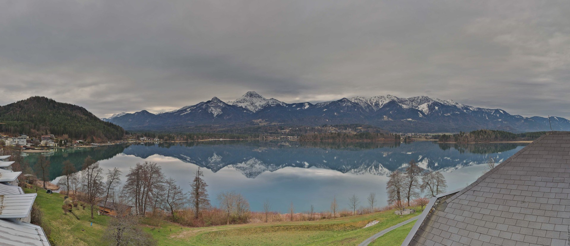 Archiv Foto Webcam Faaker See, Blickrichtung Süden