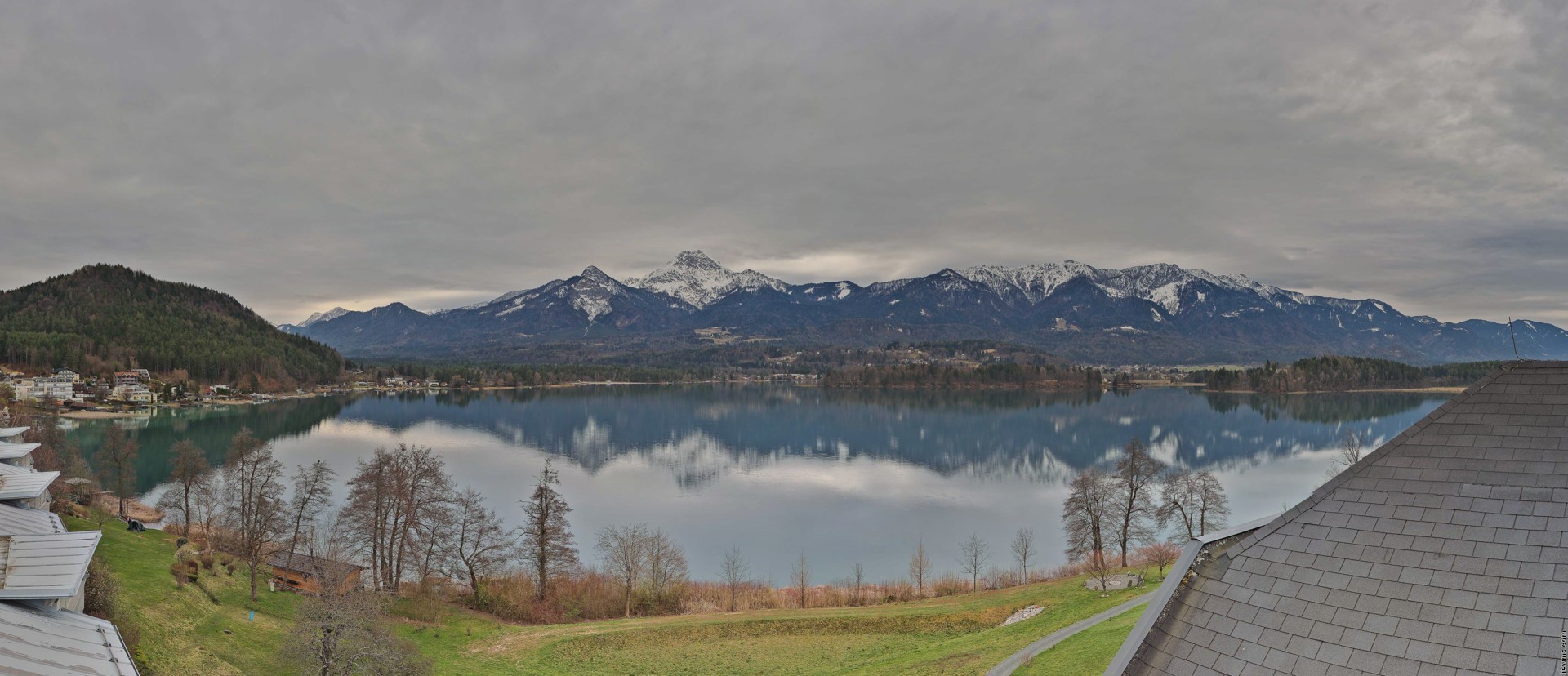 Archiv Foto Webcam Faaker See, Blickrichtung Süden