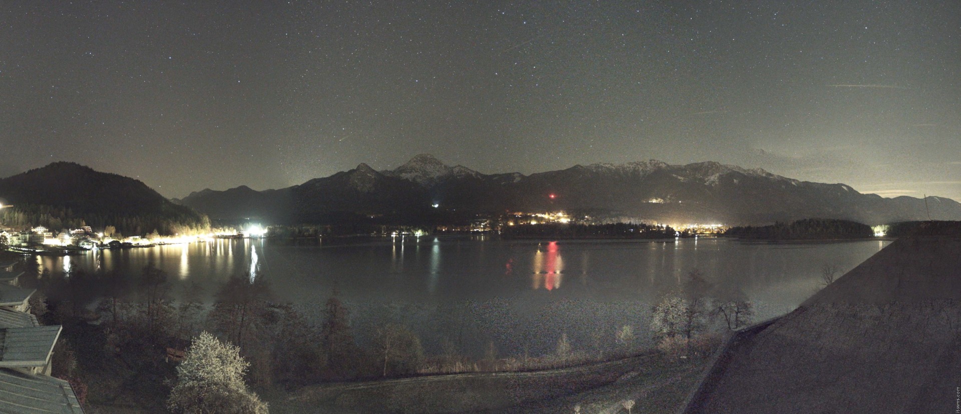 Archiv Foto Webcam Faaker See, Blickrichtung Süden