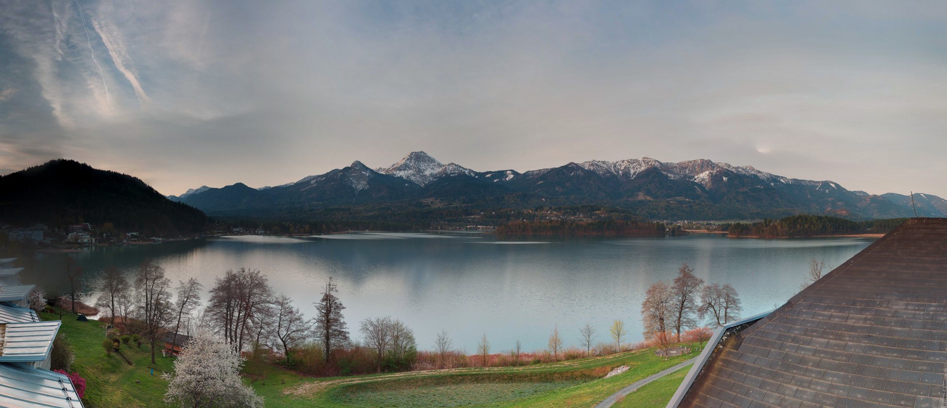 Archiv Foto Webcam Faaker See, Blickrichtung Süden
