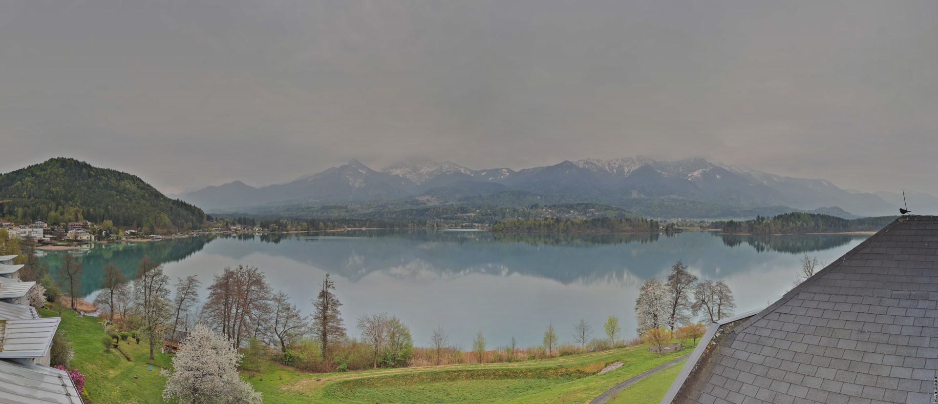 Archiv Foto Webcam Faaker See, Blickrichtung Süden