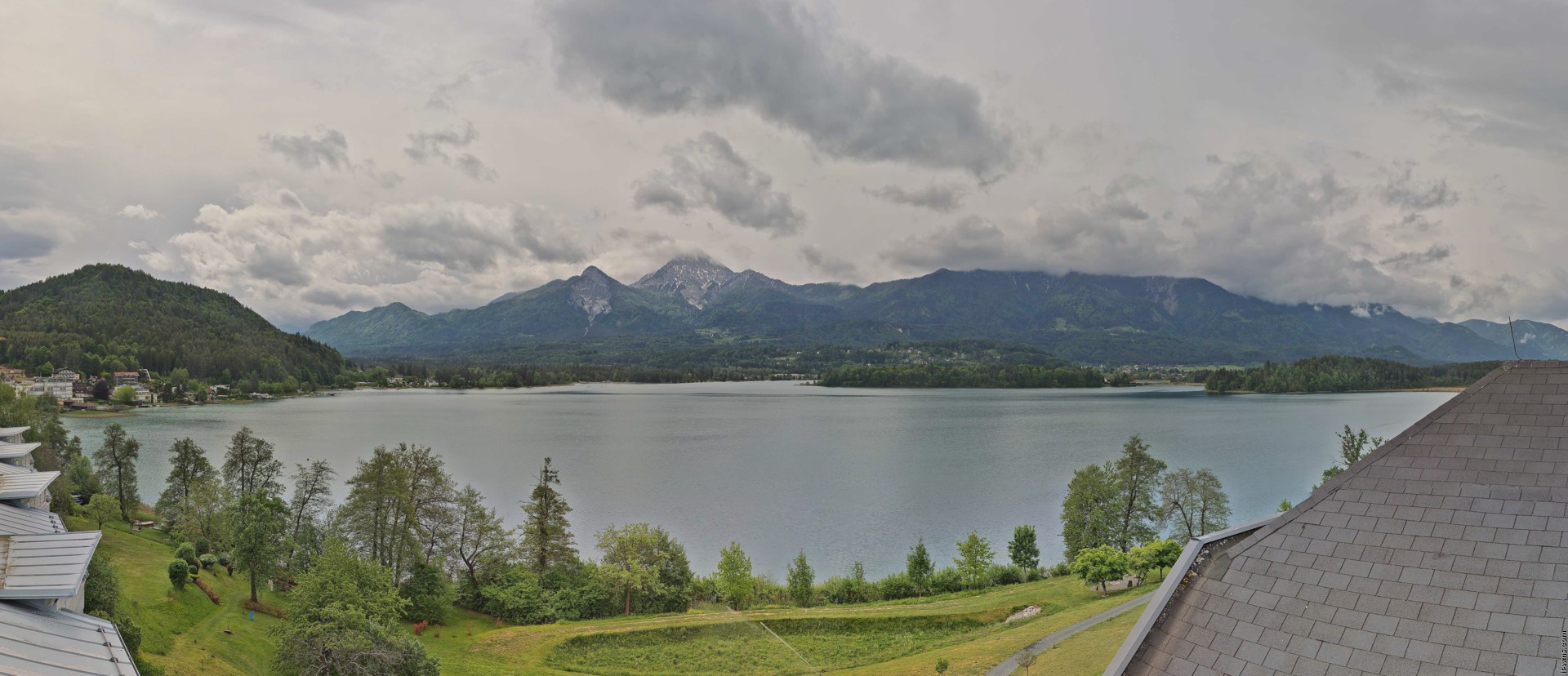Archived image Webcam Faaker See lake, view direction south