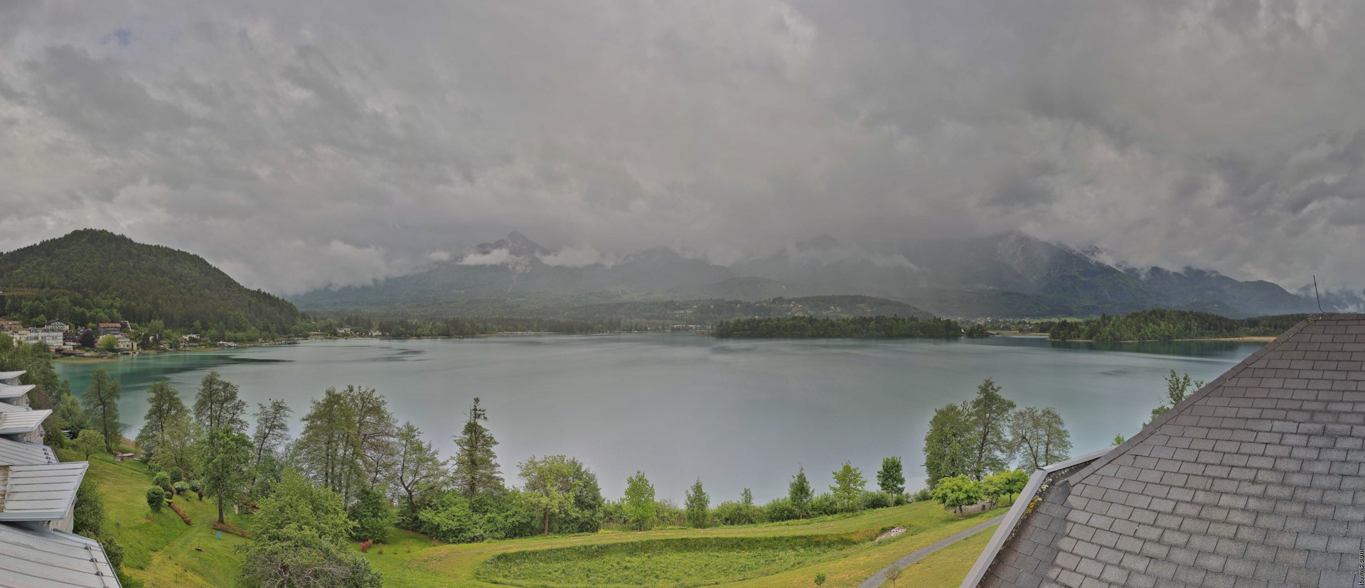 Archived image Webcam Faaker See lake, view direction south