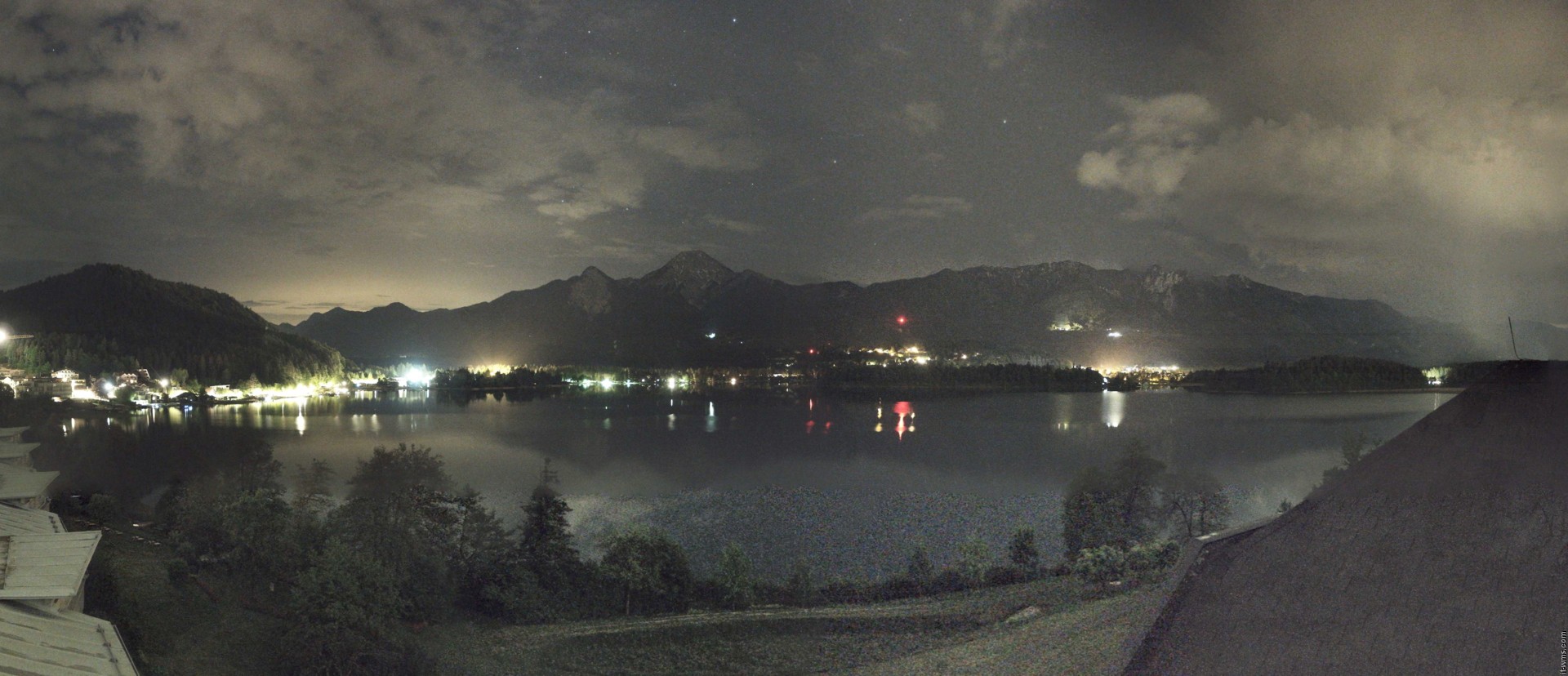 Archiv Foto Webcam Faaker See, Blickrichtung Süden