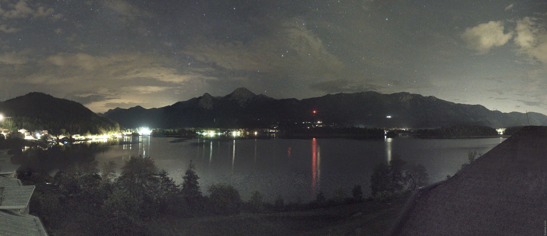 Archiv Foto Webcam Faaker See, Blickrichtung Süden