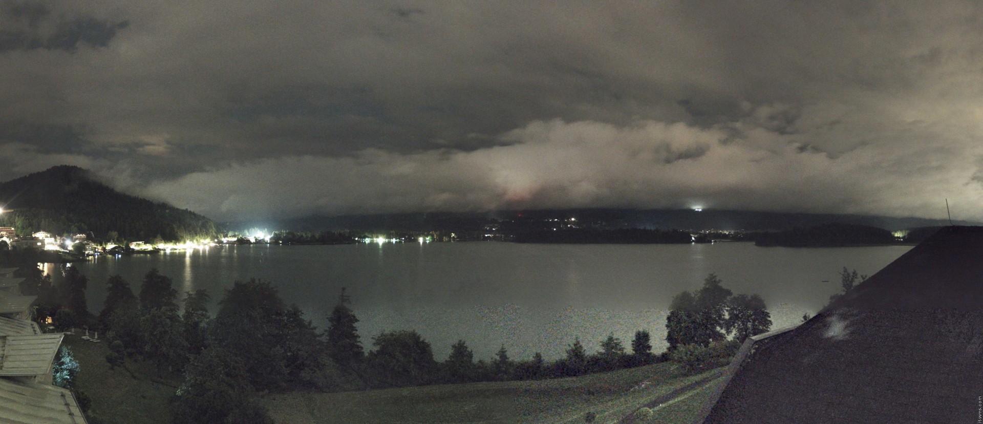 Archiv Foto Webcam Faaker See, Blickrichtung Süden