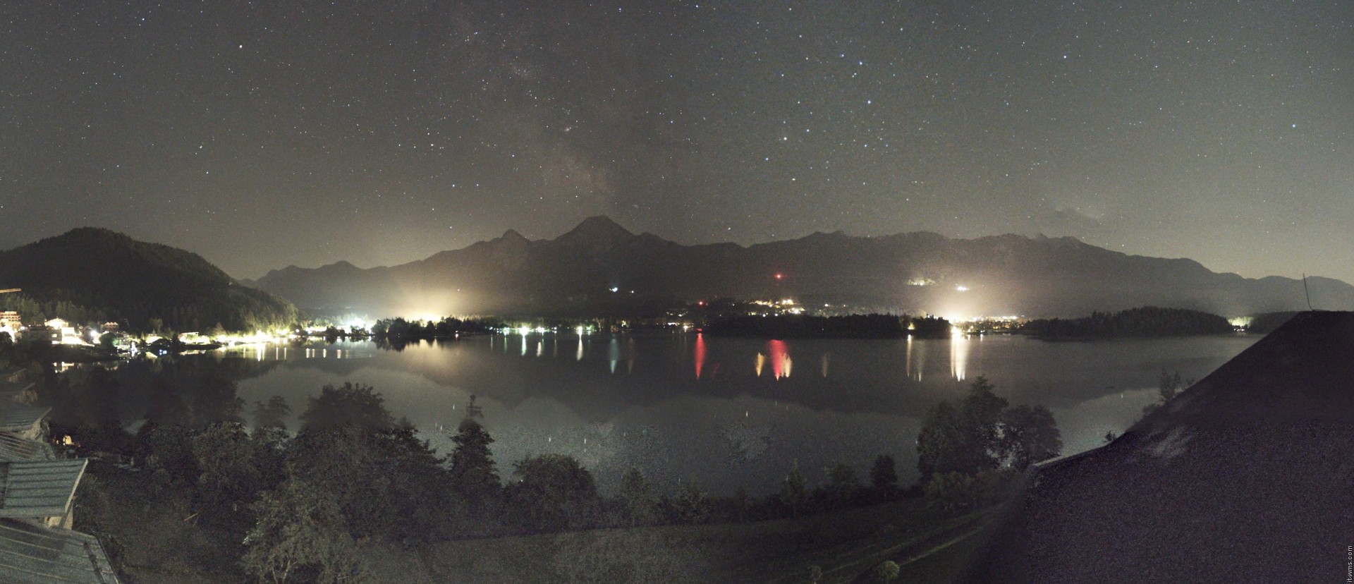 Archiv Foto Webcam Faaker See, Blickrichtung Süden