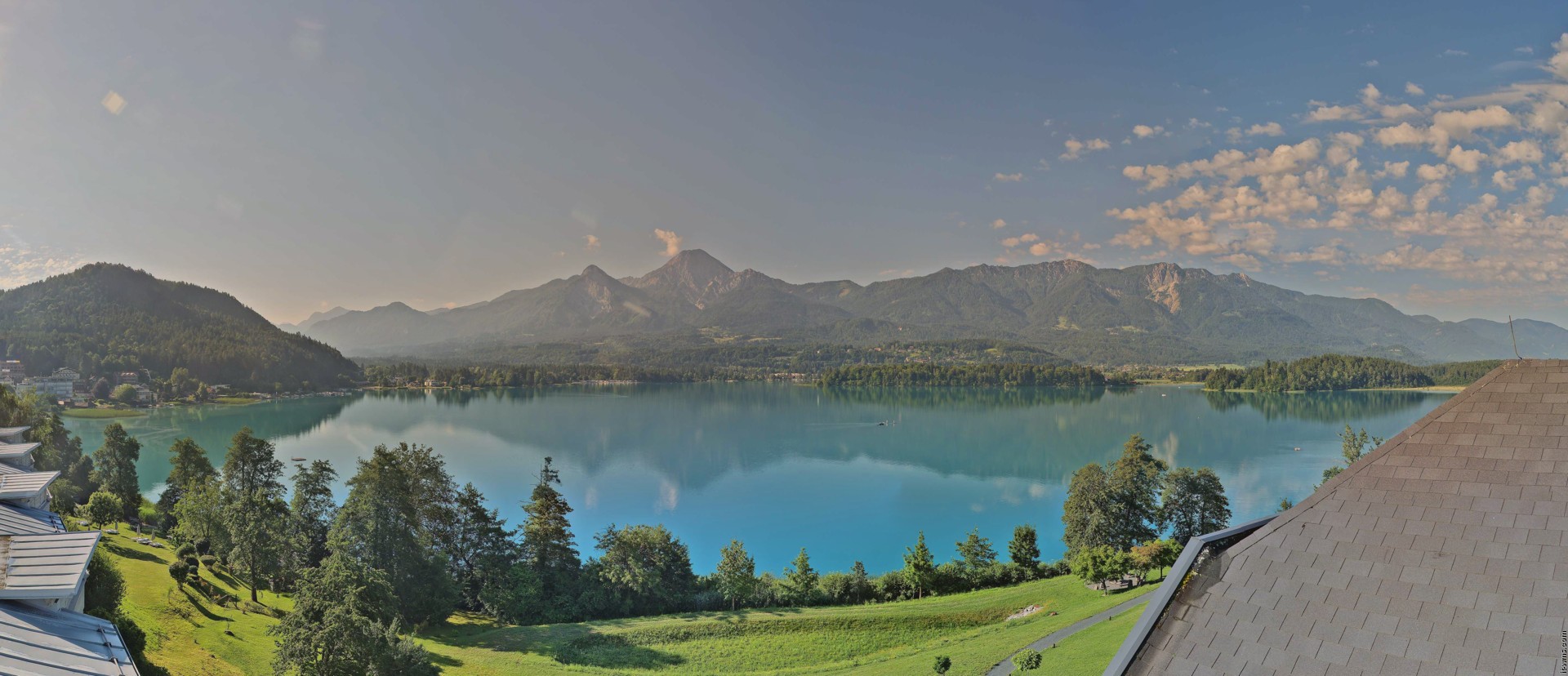 Archiv Foto Webcam Faaker See, Blickrichtung Süden