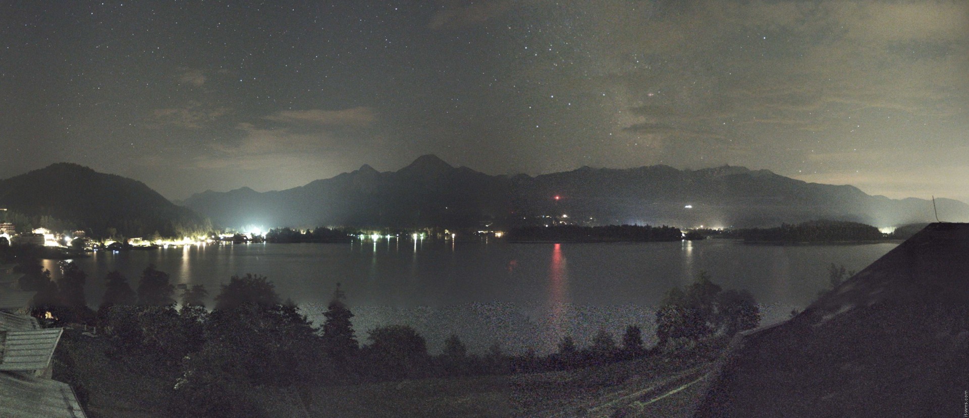 Archiv Foto Webcam Faaker See, Blickrichtung Süden