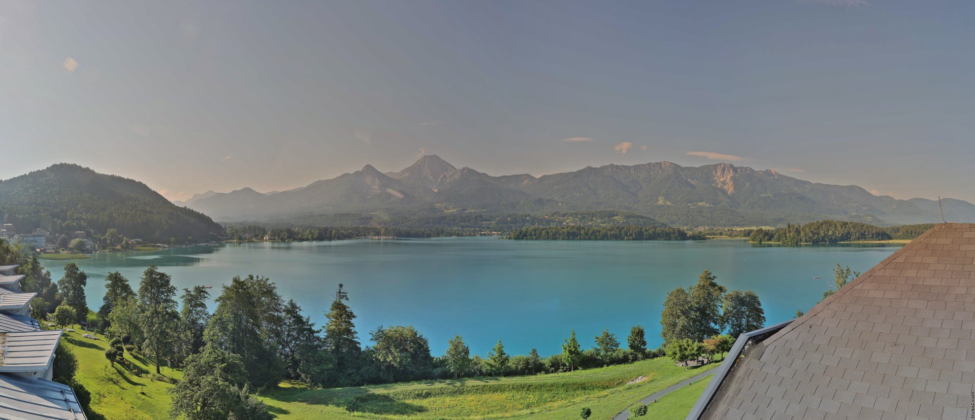 Archiv Foto Webcam Faaker See, Blickrichtung Süden
