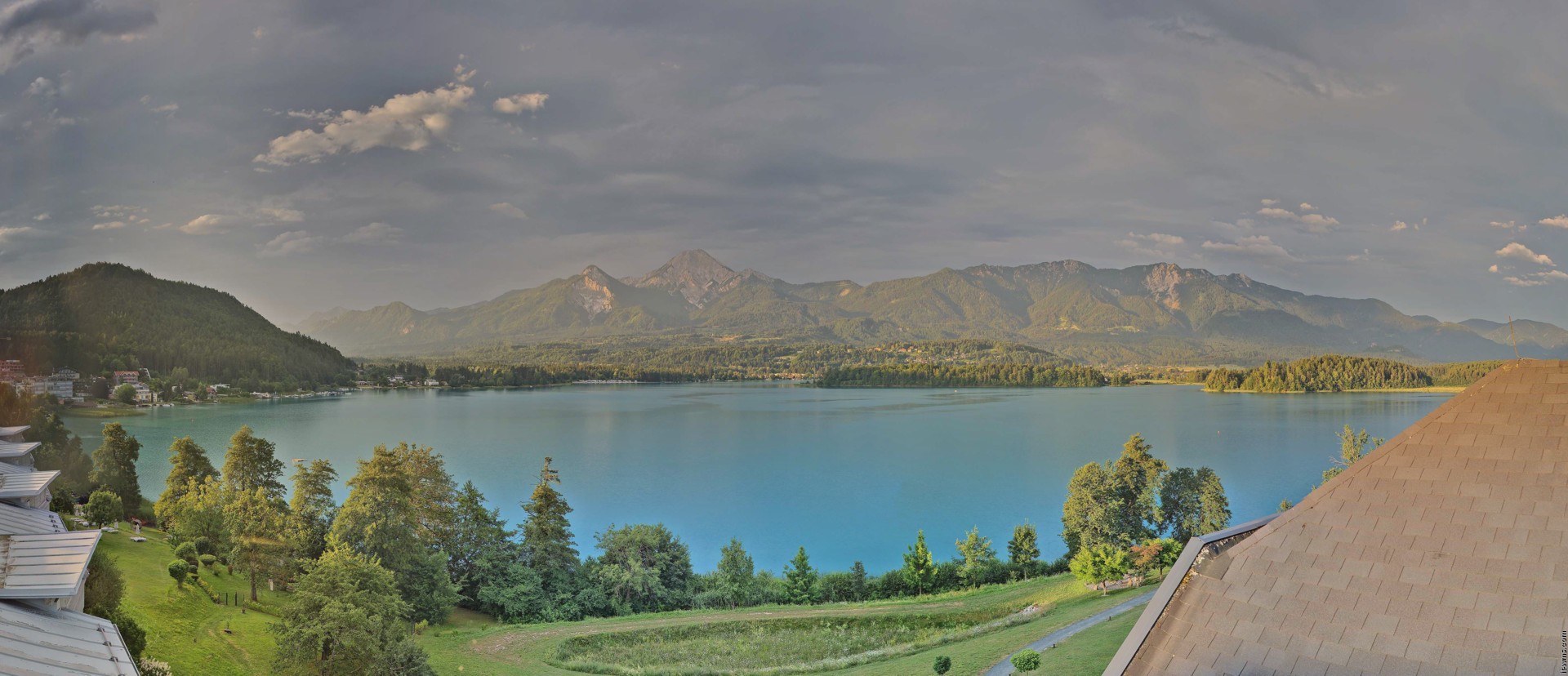 Archiv Foto Webcam Faaker See, Blickrichtung Süden