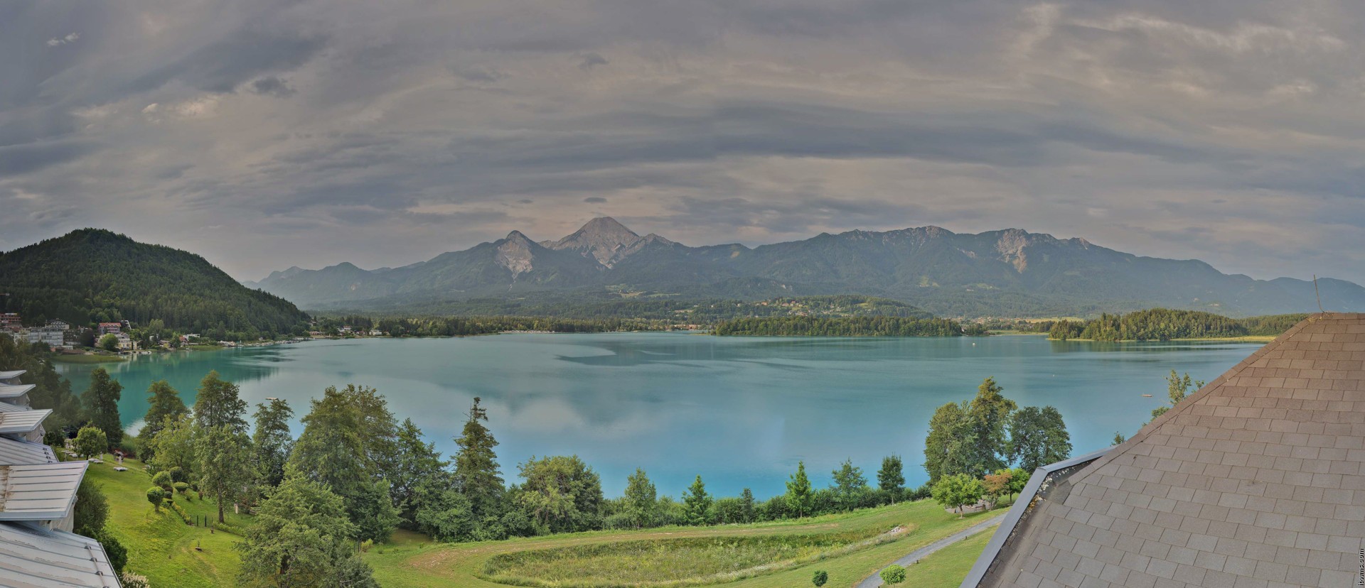 Archiv Foto Webcam Faaker See, Blickrichtung Süden