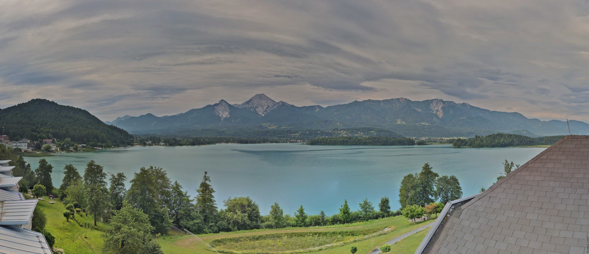 Archiv Foto Webcam Faaker See, Blickrichtung Süden