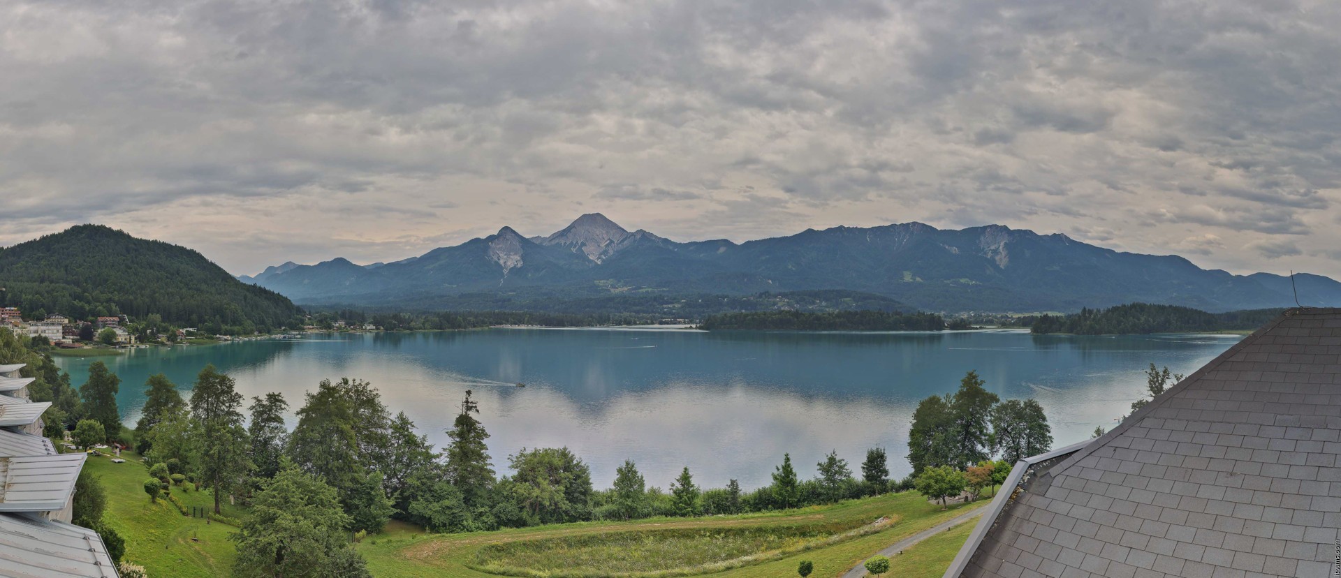 Archiv Foto Webcam Faaker See, Blickrichtung Süden