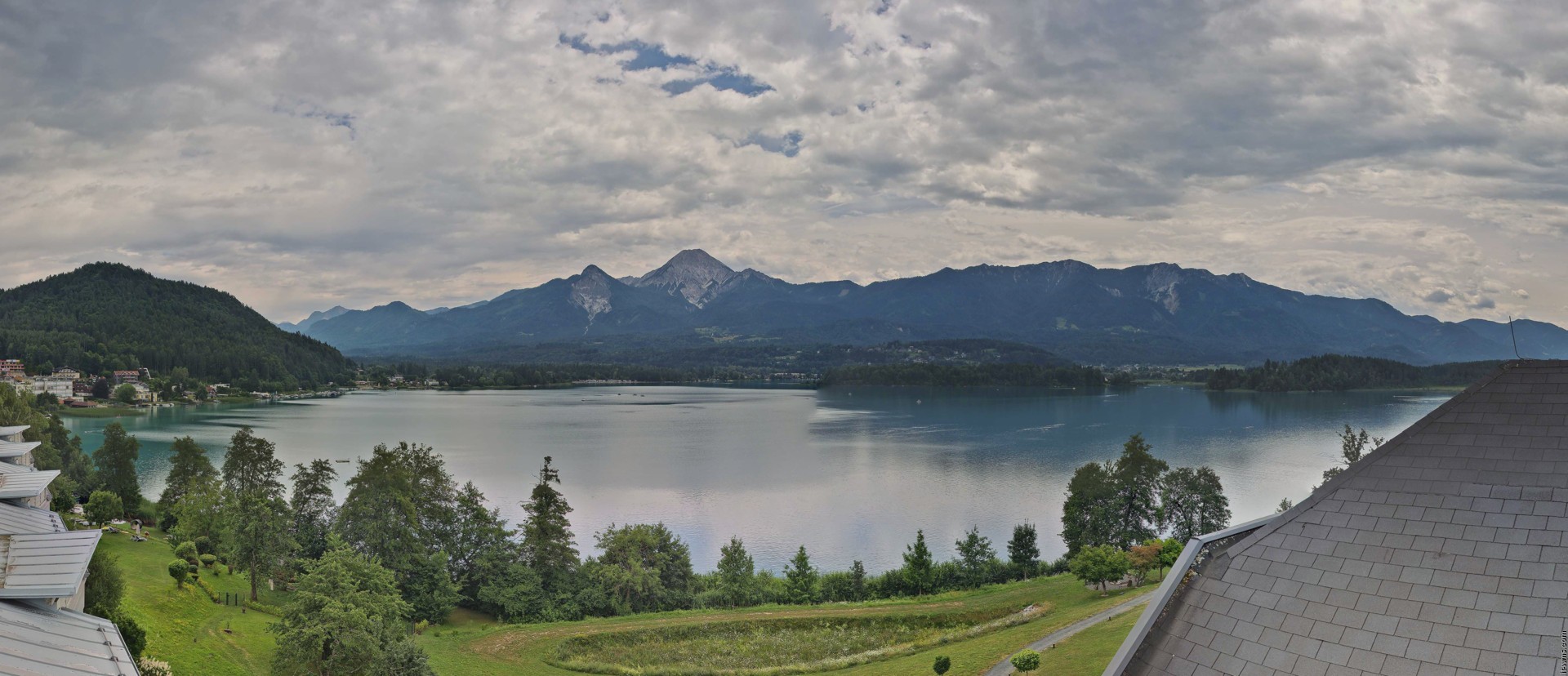 Archiv Foto Webcam Faaker See, Blickrichtung Süden