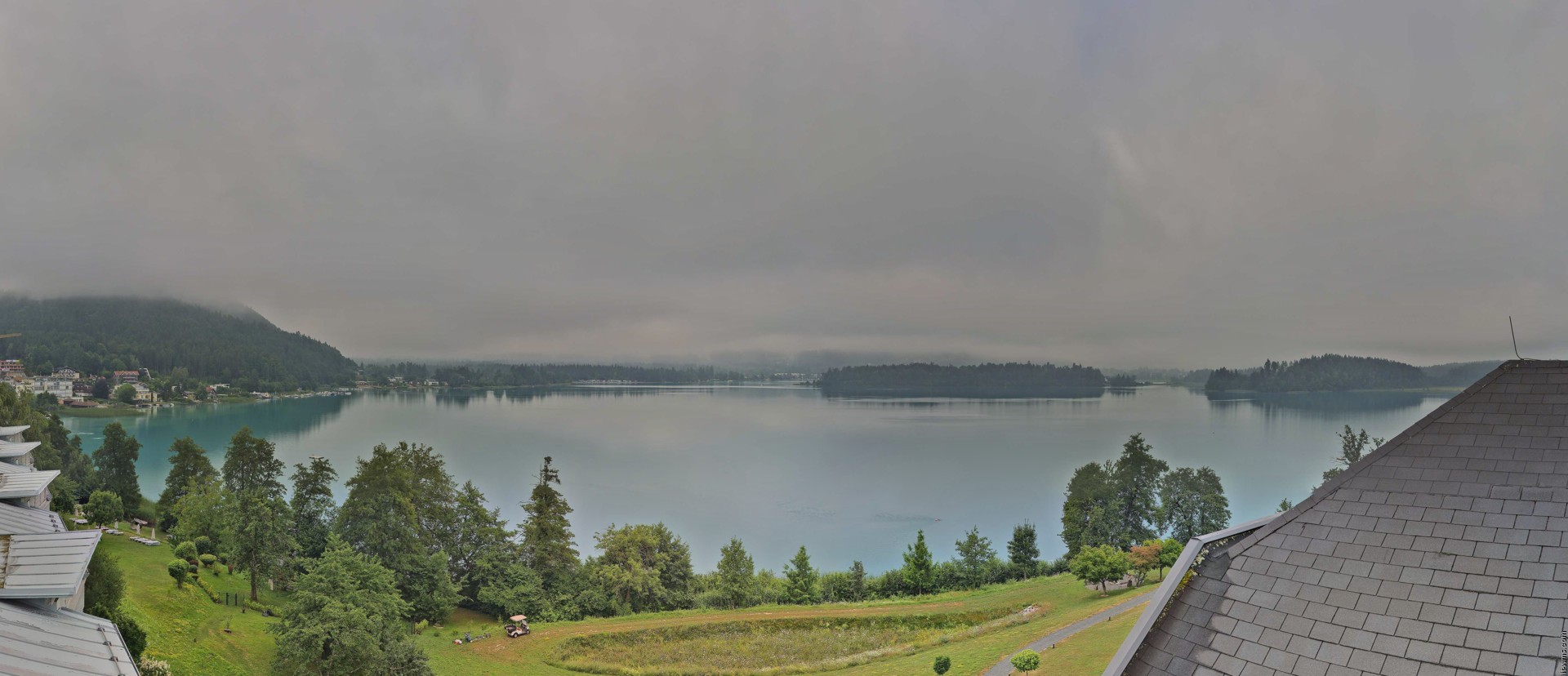 Archived image Webcam Faaker See lake, view direction south