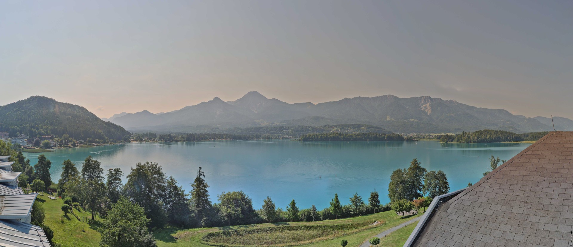Archiv Foto Webcam Faaker See, Blickrichtung Süden